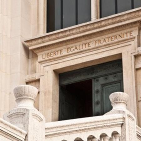 L’Obligation d’être assisté par un avocat devant la Cour d’assises à Aix-en-Provence